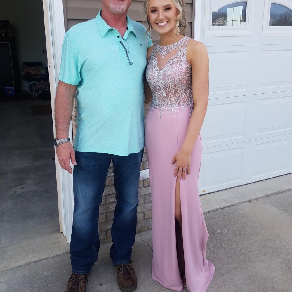 Gorgeous Dave and Johnny Prom Dress🤍